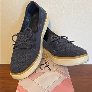 Skechers Dark Blue Knit Loafers. Navy Coastal Drive